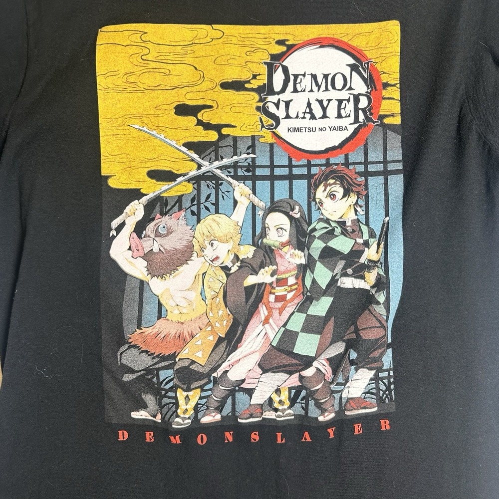 Demon‎ Slayer Kimetsu No Yaiba Men's T-Shirt SIZE M Official Licensed - Picture 3 of 7
